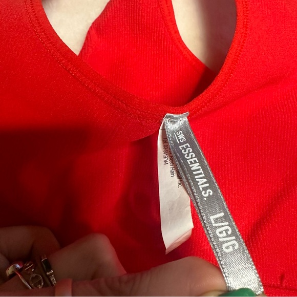 SWS Essentials Red Sports Bra Size Large - Picture 5 of 6